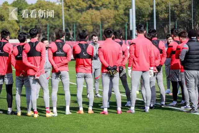 上海海港足球队 新主帅正式到位